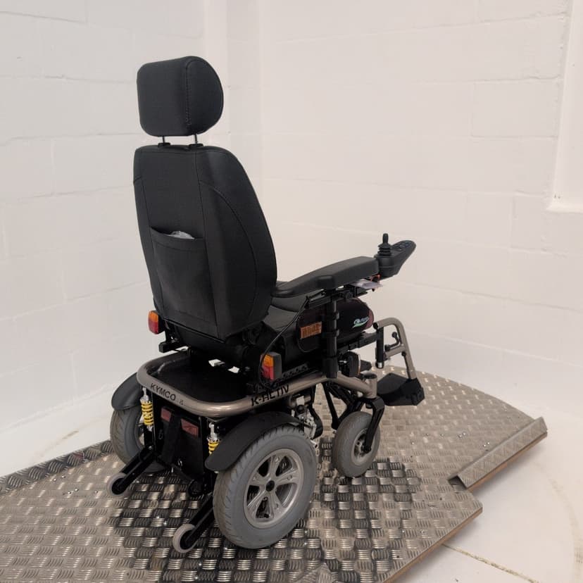 Kymco K-Activ Powerchair, photograph 3