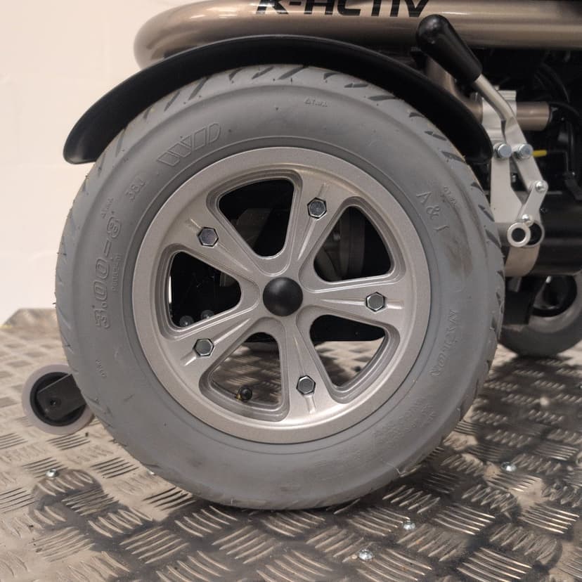 Kymco K-Activ Powerchair, photograph 10