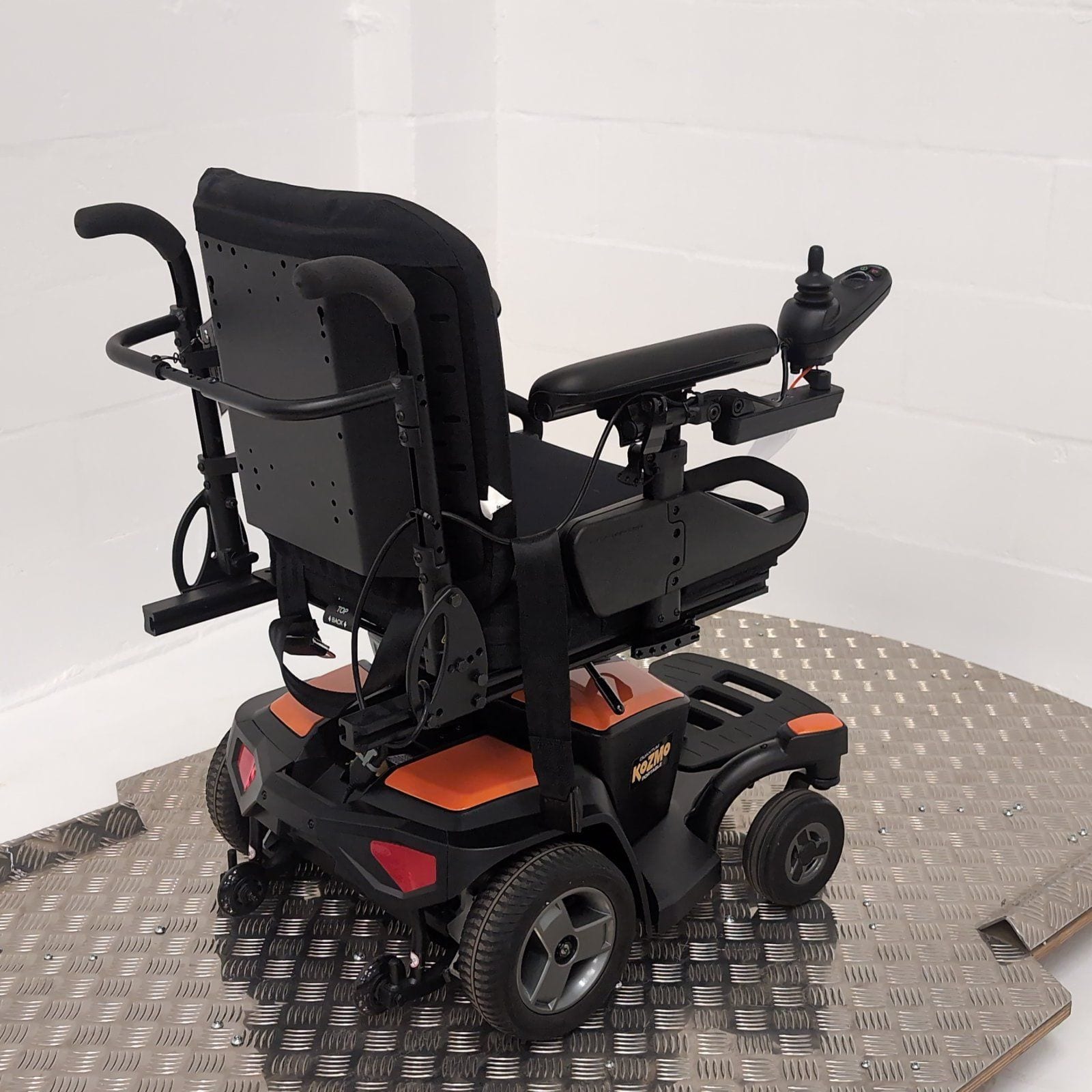 Quantum Rehab Kozmo Portable, photograph 3
