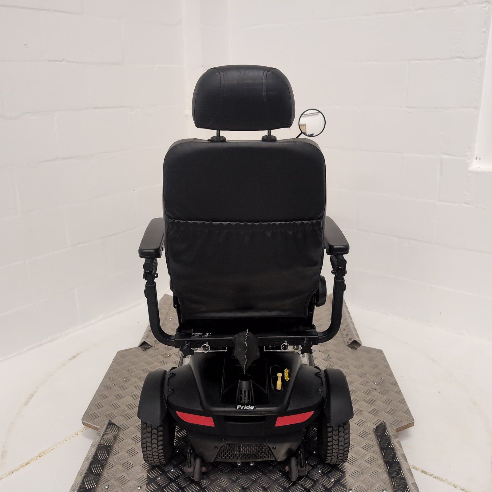 Pride Mobility Colt Sport, photograph 4